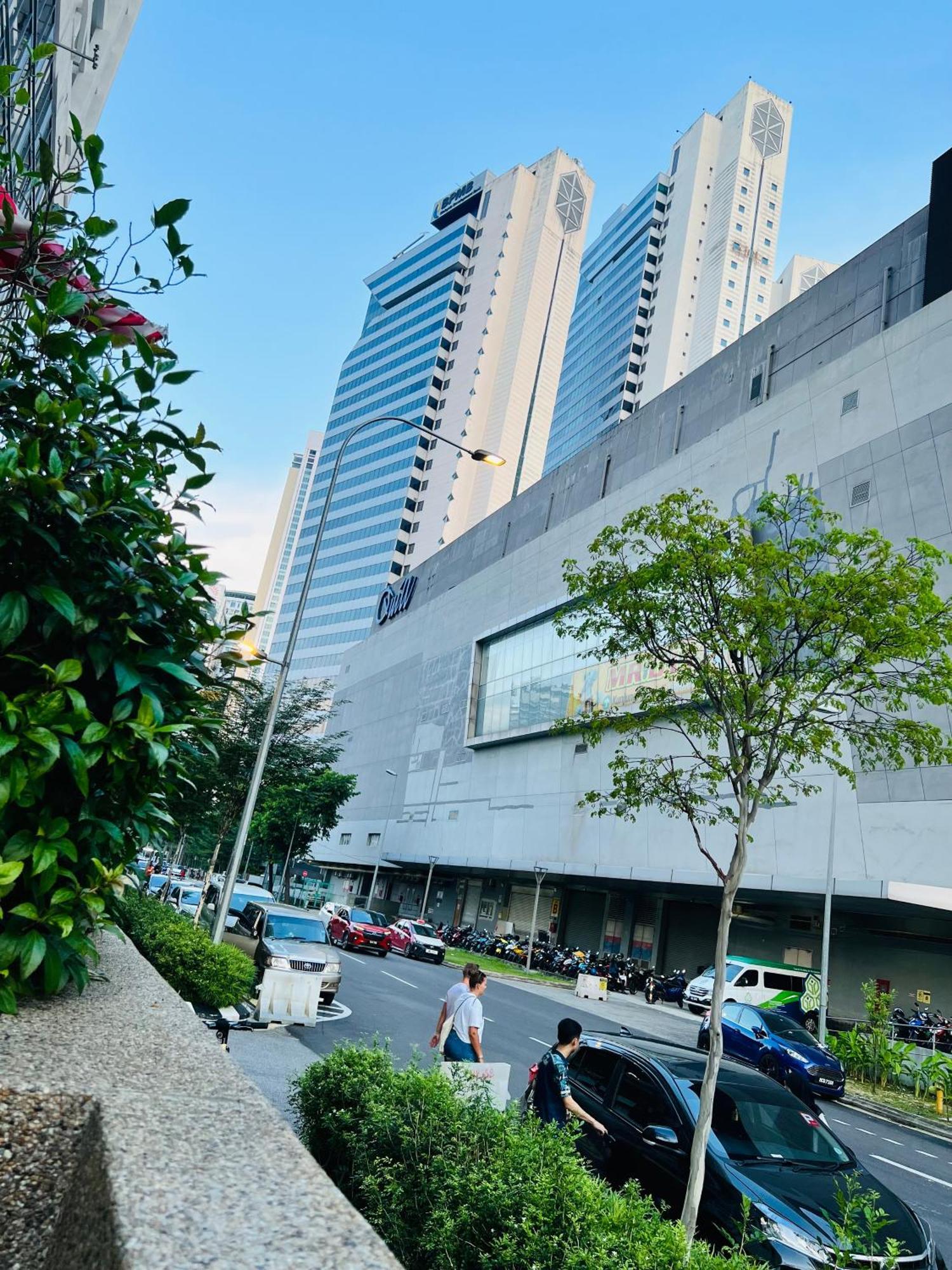 Colony Suites Klcc By Hibernate كوالالمبور المظهر الخارجي الصورة