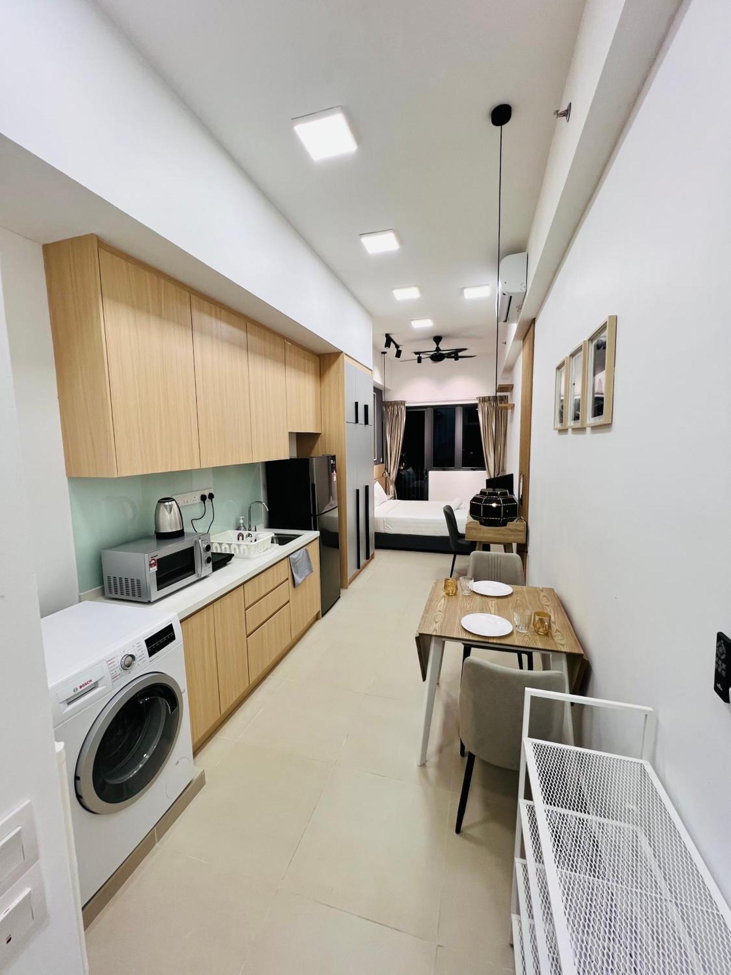 Colony Suites Klcc By Hibernate كوالالمبور المظهر الخارجي الصورة
