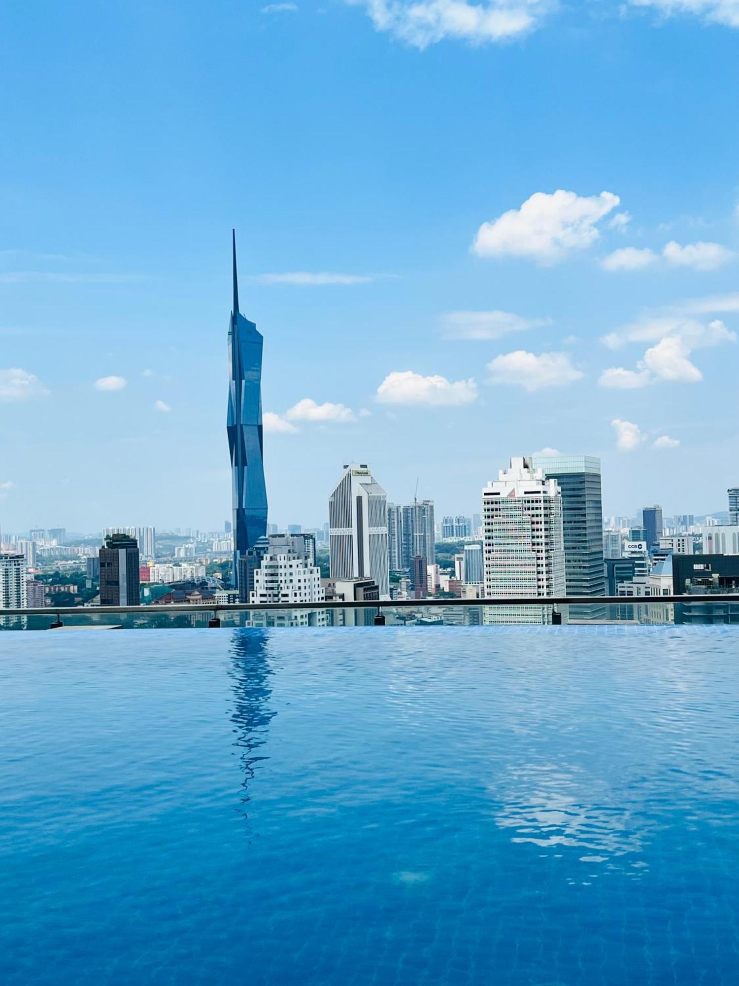 Colony Suites Klcc By Hibernate كوالالمبور المظهر الخارجي الصورة