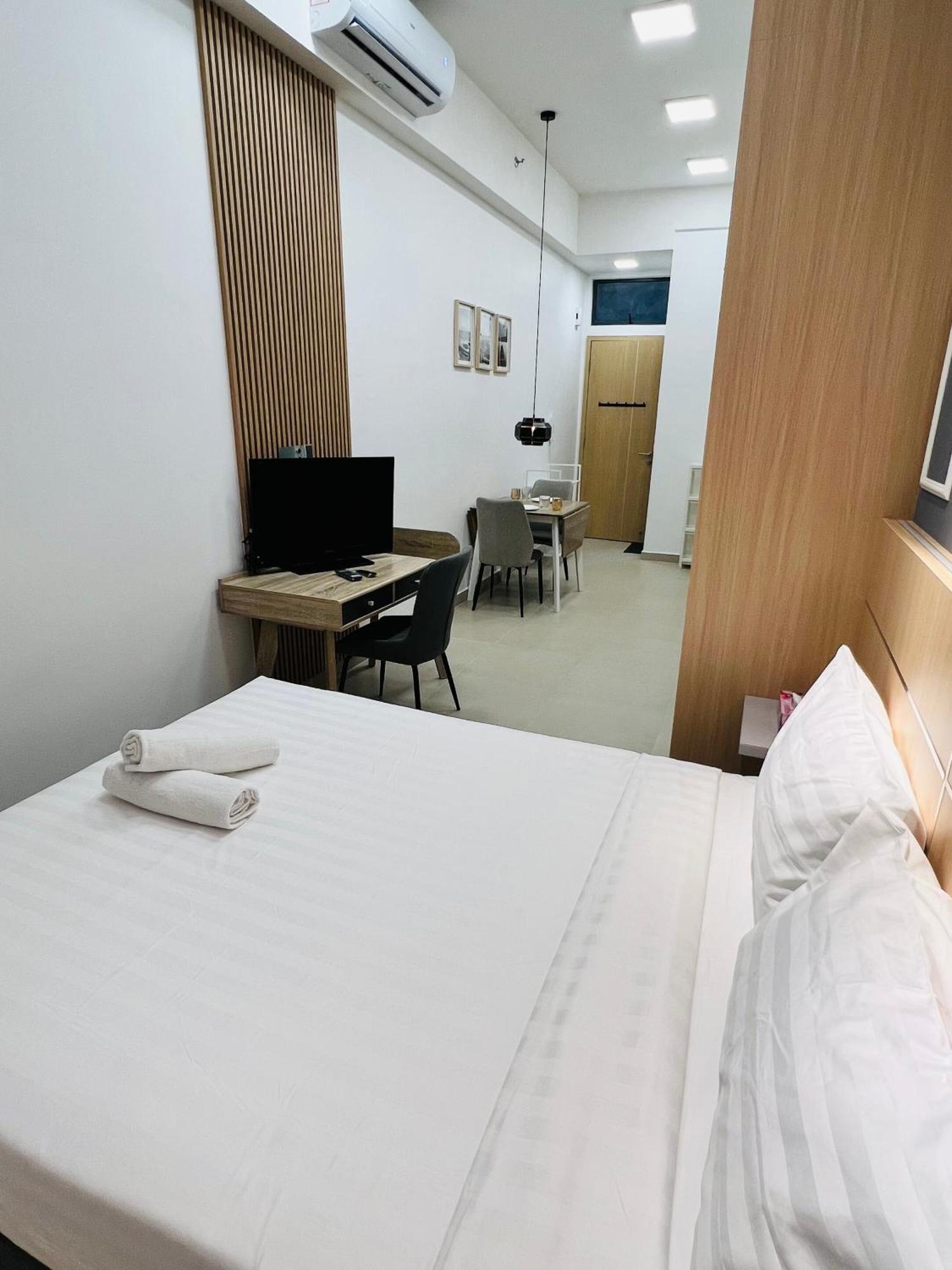 Colony Suites Klcc By Hibernate كوالالمبور المظهر الخارجي الصورة
