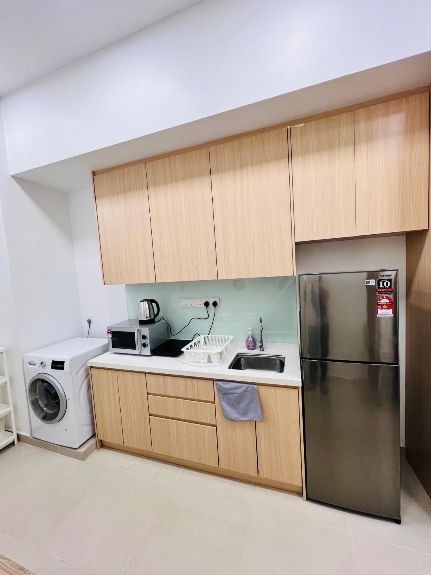 Colony Suites Klcc By Hibernate كوالالمبور المظهر الخارجي الصورة