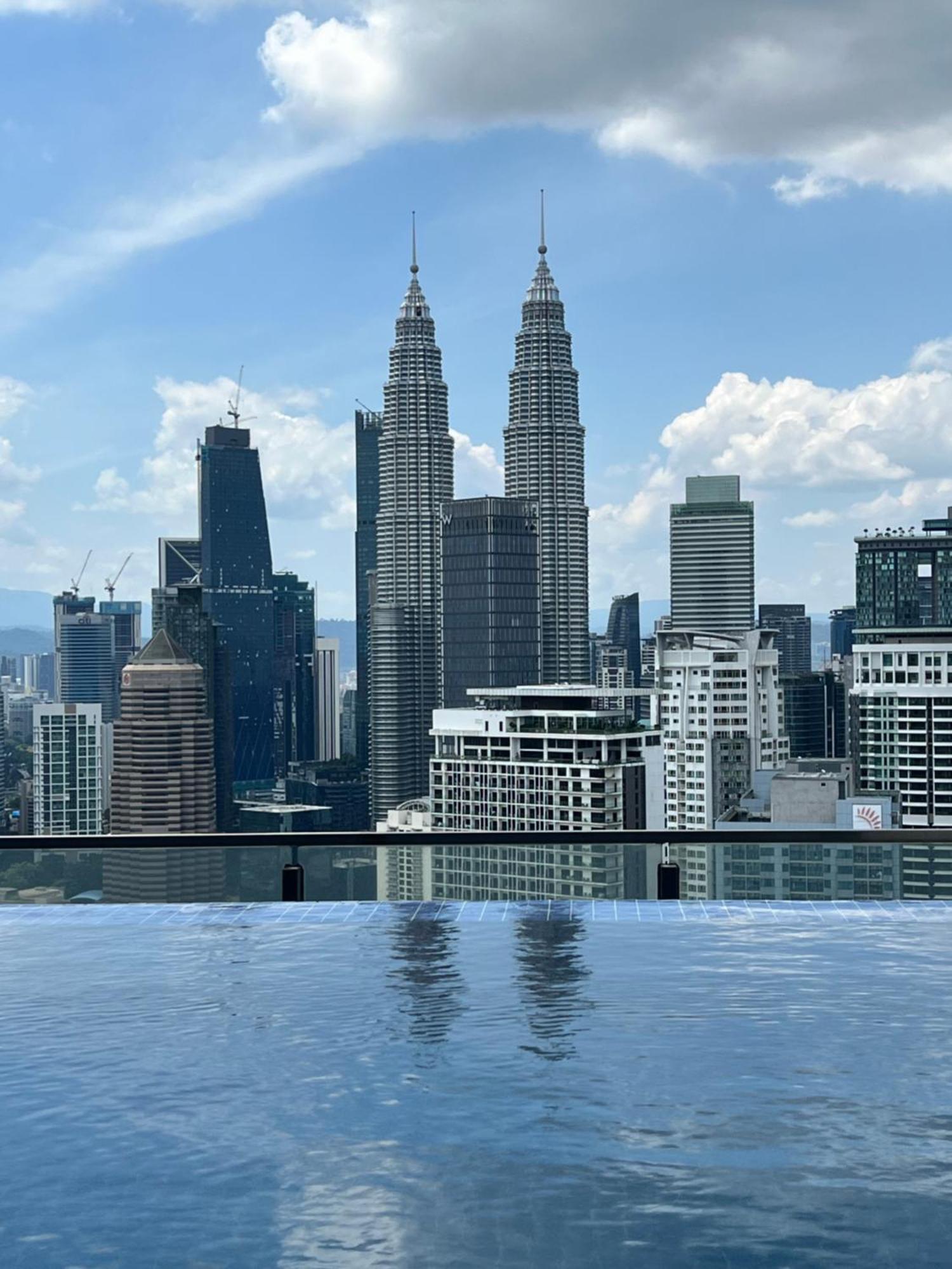 Colony Suites Klcc By Hibernate كوالالمبور المظهر الخارجي الصورة